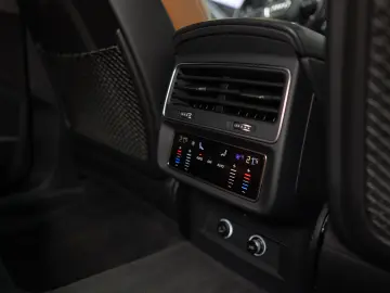 RSQ8, Matrix, Bang&Olufsen, Panoramic