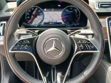 S 450 d L AMG*4M*9G*CHAUFFEUR*PANO*360*HUD*3xTV