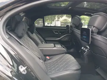 S 450 d L AMG*4M*9G*CHAUFFEUR*PANO*360*HUD*3xTV