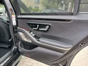 S 450 d L AMG*4M*9G*CHAUFFEUR*PANO*360*HUD*3xTV