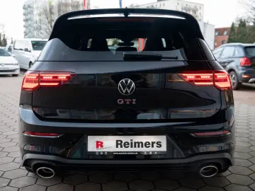 Golf GTI Clubsport Pano DCC H&K Keyless APP ACC