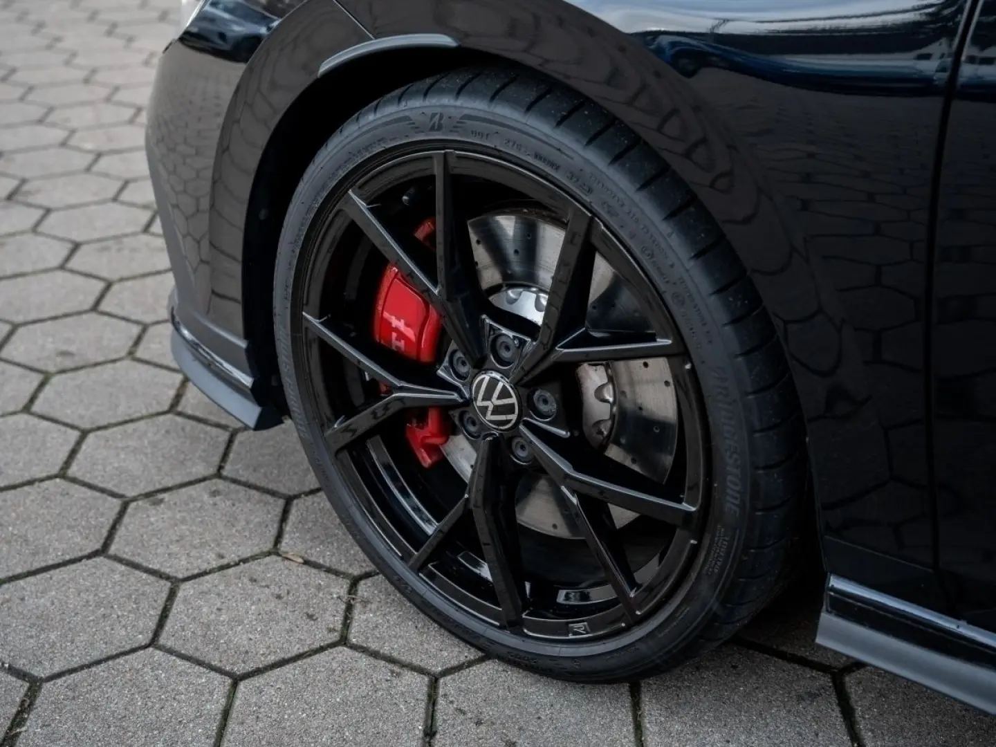 Golf GTI Clubsport Pano DCC H&K Keyless APP ACC