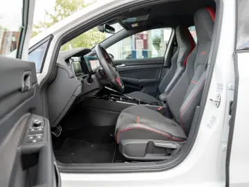 Golf GTI Clubsport 2.0 TSI DSG H&K Head-up