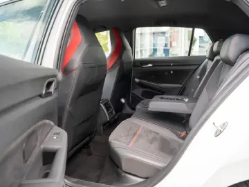Golf GTI Clubsport 2.0 TSI DSG H&K Head-up