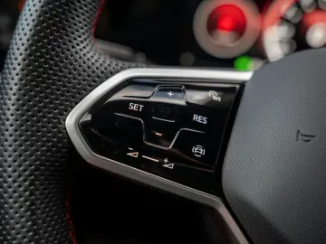 Golf GTI Clubsport 2.0 TSI DSG H&K Head-up
