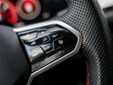 Golf GTI Clubsport 2.0 TSI DSG H&K Head-up