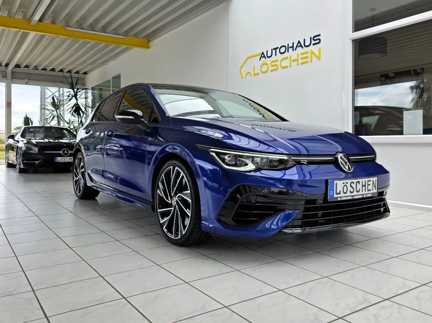 Golf VIII Limo R 4Motion Panorama Harman Kardon