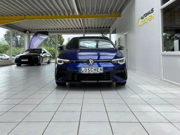 Golf VIII Limo R 4Motion Panorama Harman Kardon