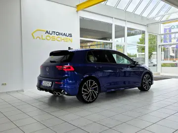 Golf VIII Limo R 4Motion Panorama Harman Kardon