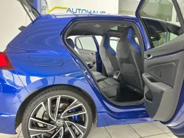 Golf VIII Limo R 4Motion Panorama Harman Kardon