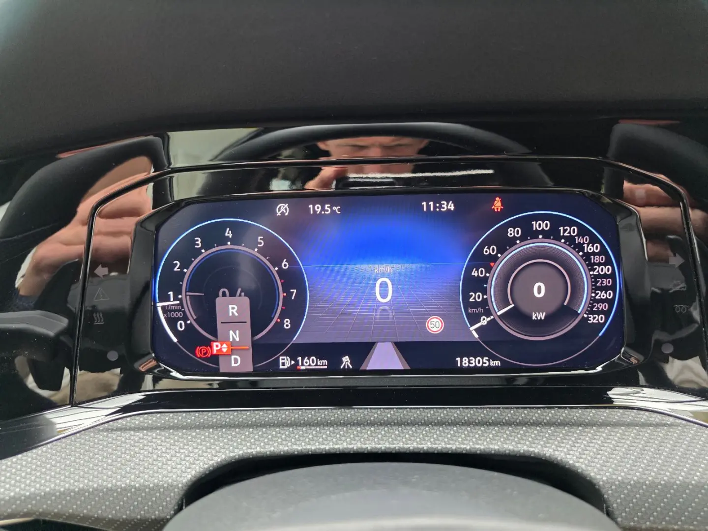 Golf VIII Limo R 4Motion Panorama Harman Kardon