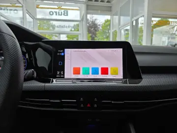 Golf VIII Limo R 4Motion Panorama Harman Kardon