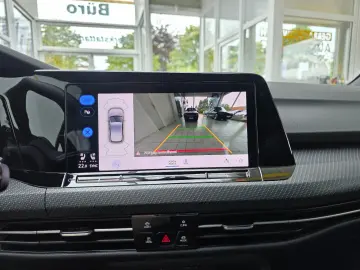 Golf VIII Limo R 4Motion Panorama Harman Kardon