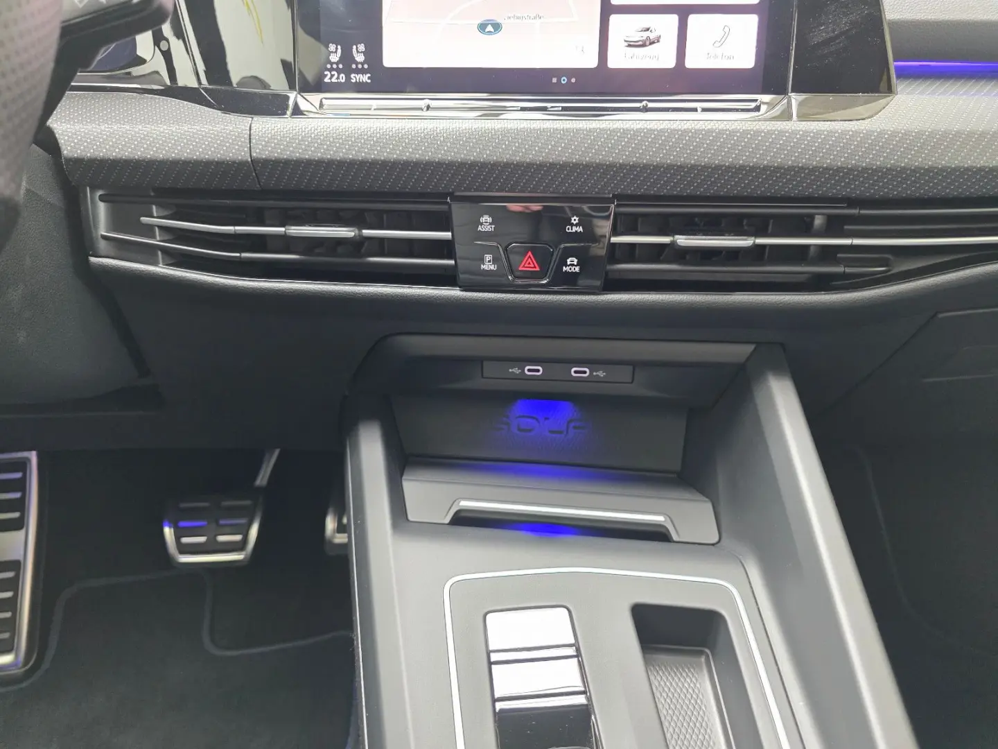 Golf VIII Limo R 4Motion Panorama Harman Kardon