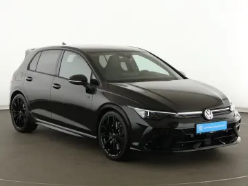 Golf R 2.0TSI 333PS Black Ed. Akrapovic IQ.Light