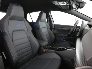 Golf R 2.0TSI 333PS Black Ed. Akrapovic IQ.Light