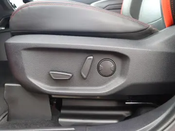 Ranger Raptor DK e-4WD 3.0 +1.HAND+AHK*NAVI+LED+
