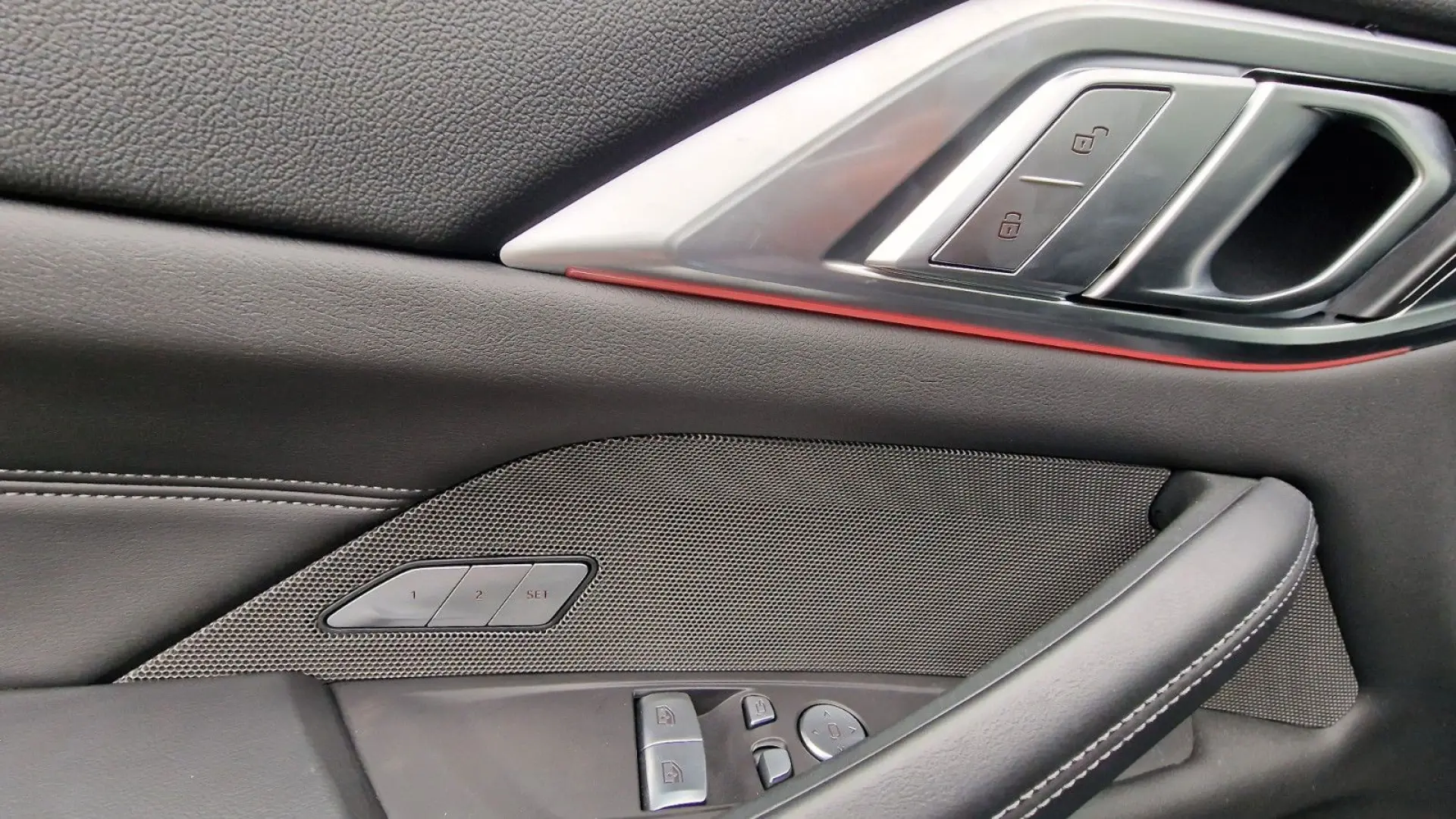 M4 Coupe xD COMPETITION/CARBONBR./HK/STZH-BL/FL