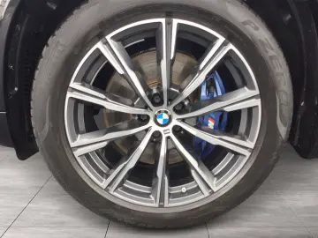 X5 xDrive30d M SPORT LEDER LC PROF AHK ALARM DAB