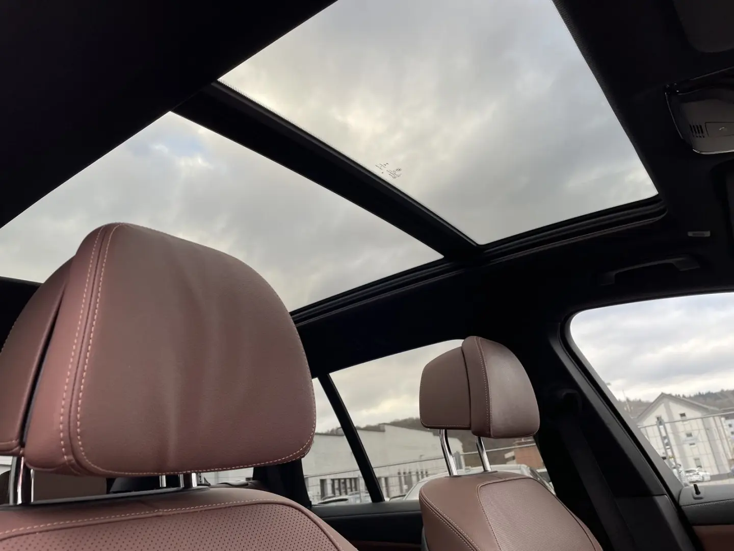 X5 xDrive45e X-LINE HEAD-UP HIFI LASER PANO KEYL