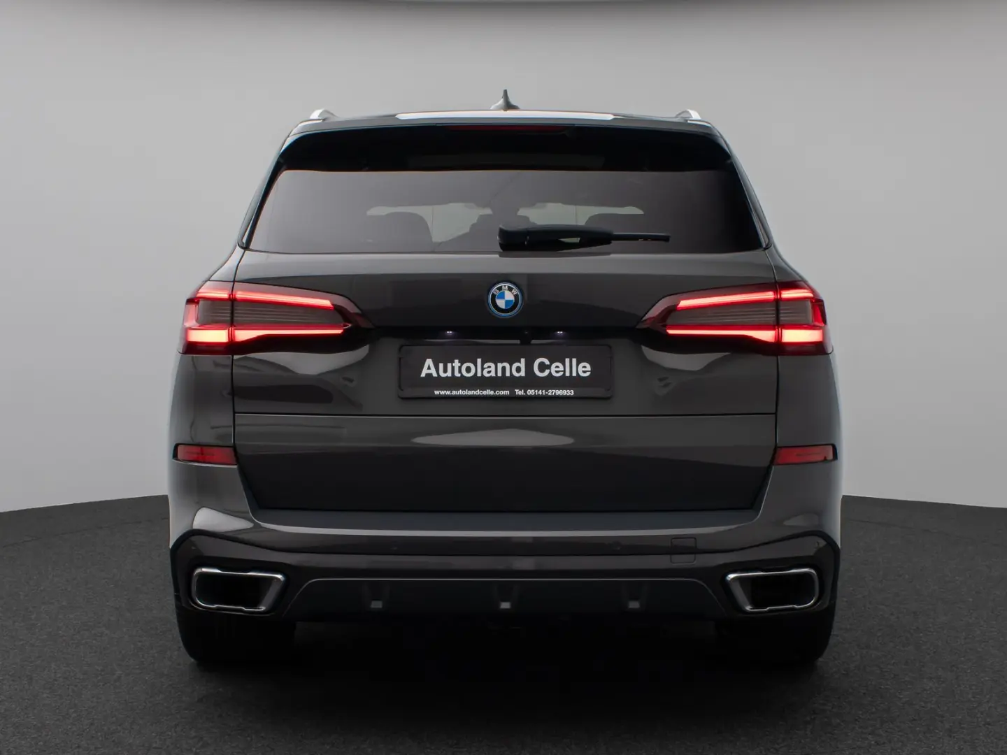 X5 xD45e M Sport Panorama 360°Laser HUD B&W 22