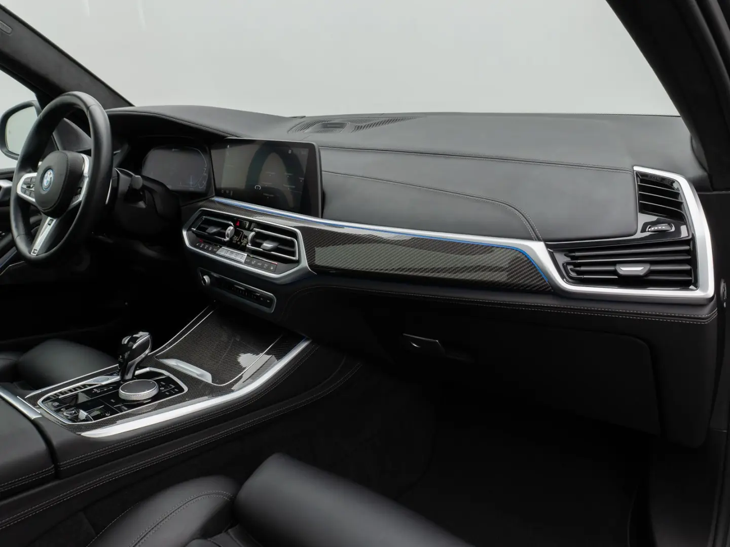 X5 xD45e M Sport Panorama 360°Laser HUD B&W 22