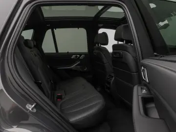 X5 xD45e M Sport Panorama 360°Laser HUD B&W 22