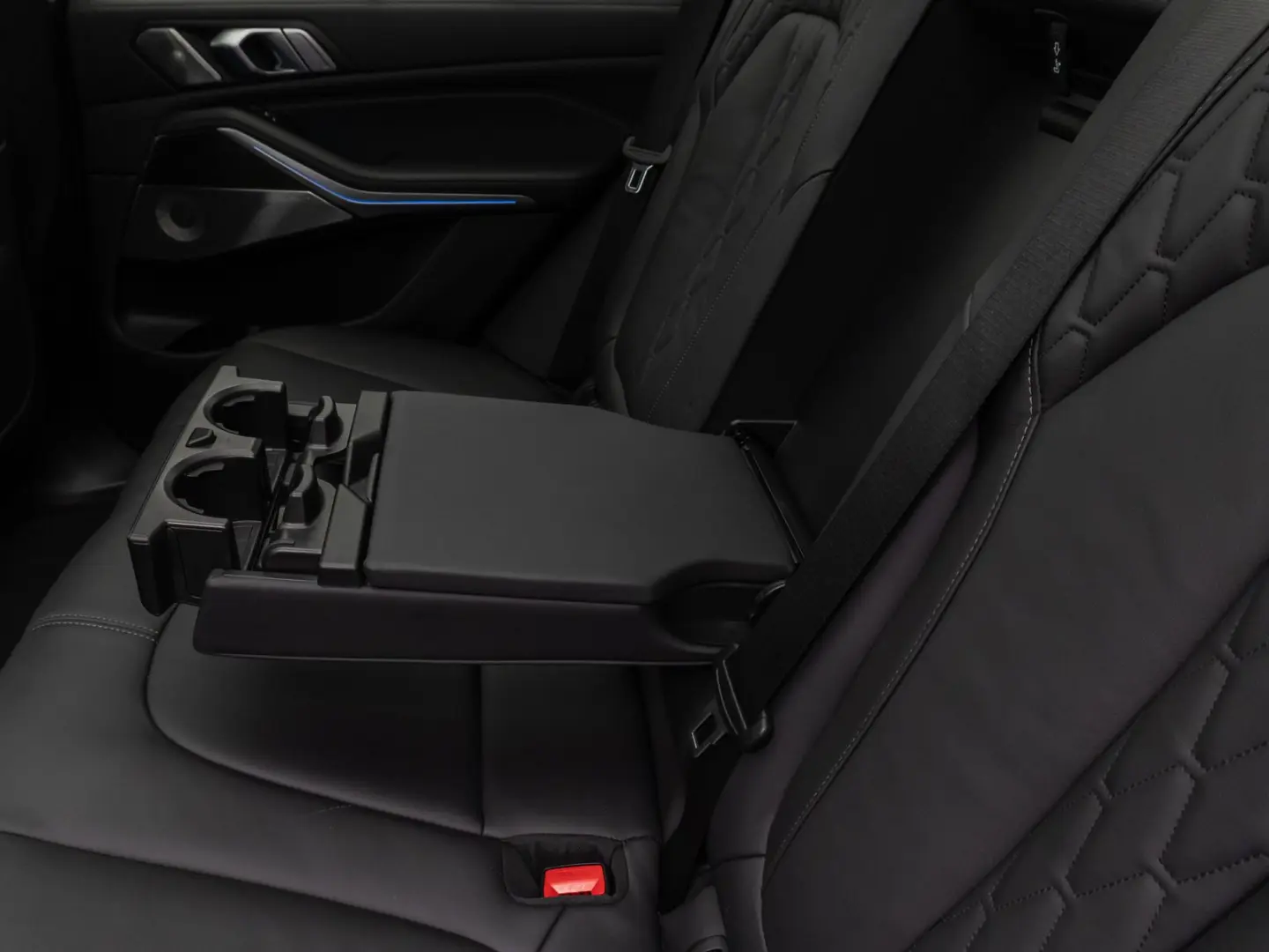 X5 xD45e M Sport Panorama 360°Laser HUD B&W 22