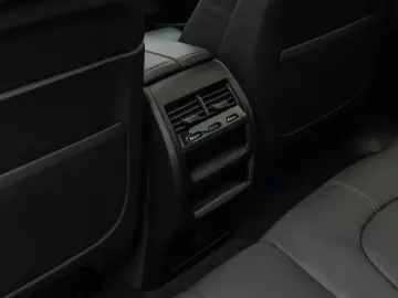 X5 xD45e M Sport Panorama 360°Laser HUD B&W 22