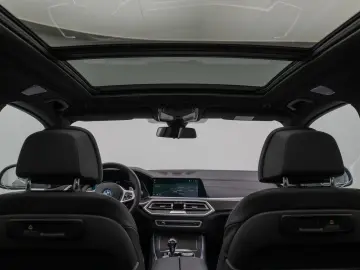 X5 xD45e M Sport Panorama 360°Laser HUD B&W 22