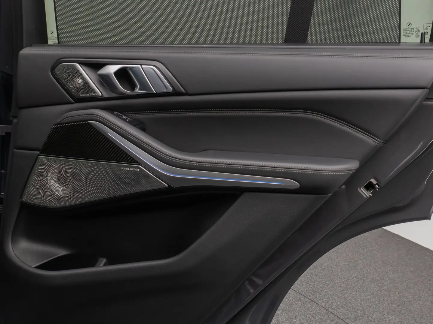 X5 xD45e M Sport Panorama 360°Laser HUD B&W 22