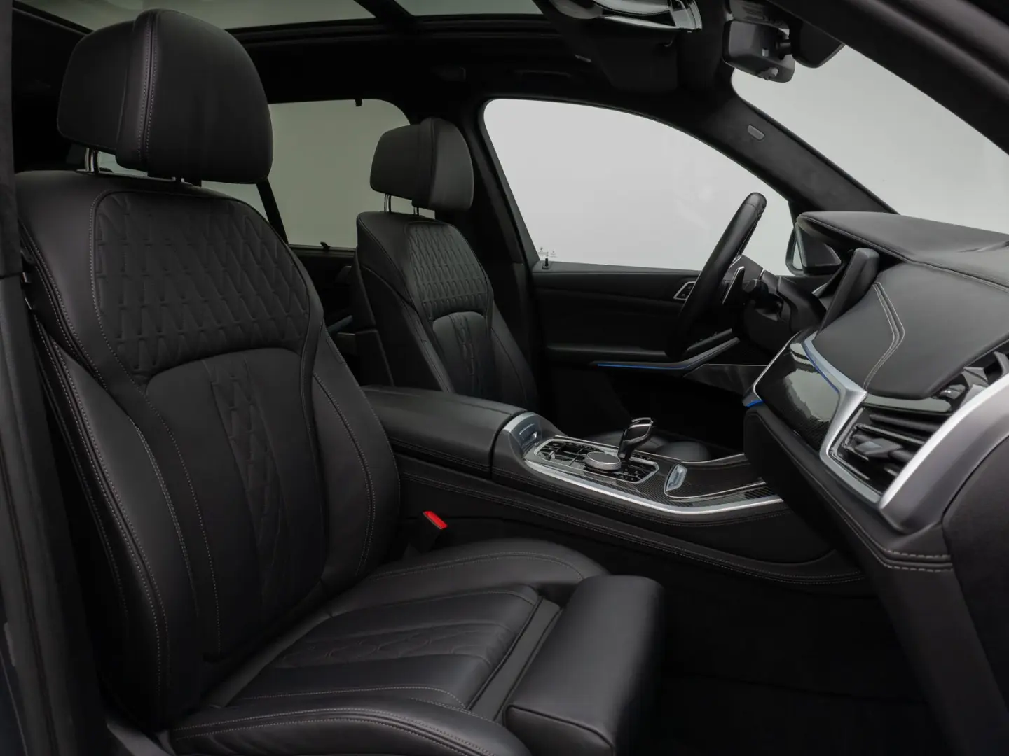 X5 xD45e M Sport Panorama 360°Laser HUD B&W 22