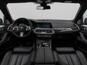 X5 xD45e M Sport Panorama 360°Laser HUD B&W 22