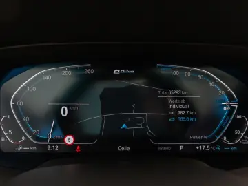 X5 xD45e M Sport Panorama 360°Laser HUD B&W 22