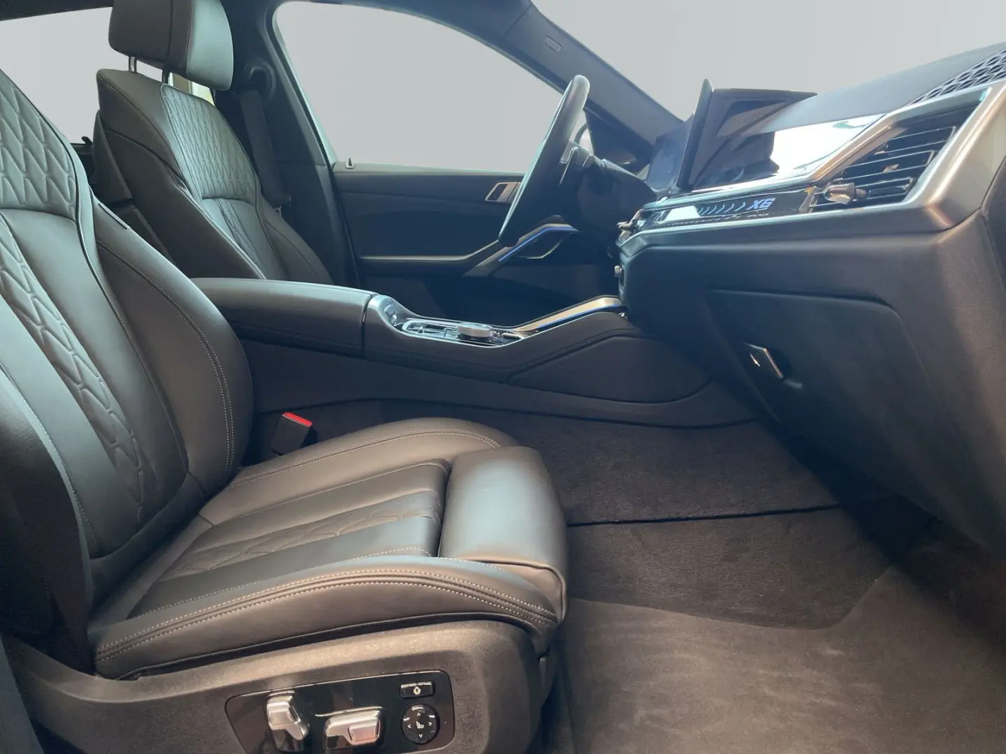 X6 xDrive40d M Sportpaket*22 Zoll*H/K*2 Achs*Pan