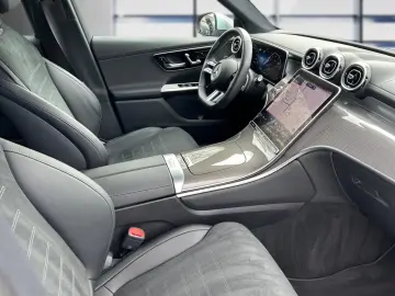GLC 300 4M AMG+PLUS+AMBIENTE+EASYPACK+LED+KAMERA