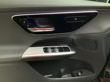 GLC 450 d 4M AMG/NIGHT/19''/DIGITAL/DISTRONIC/AH
