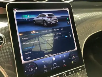 GLC 450 d 4M AMG/NIGHT/19''/DIGITAL/DISTRONIC/AH