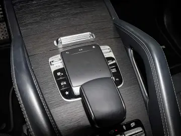 GLE 63 S AMG 4Matic+*NIGHT*HUD*PANO*AHK*360°*