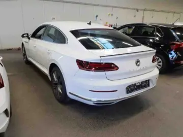 Arteon 2.0 TSI R-Line  DSG Navi LED Leder/Alc. A