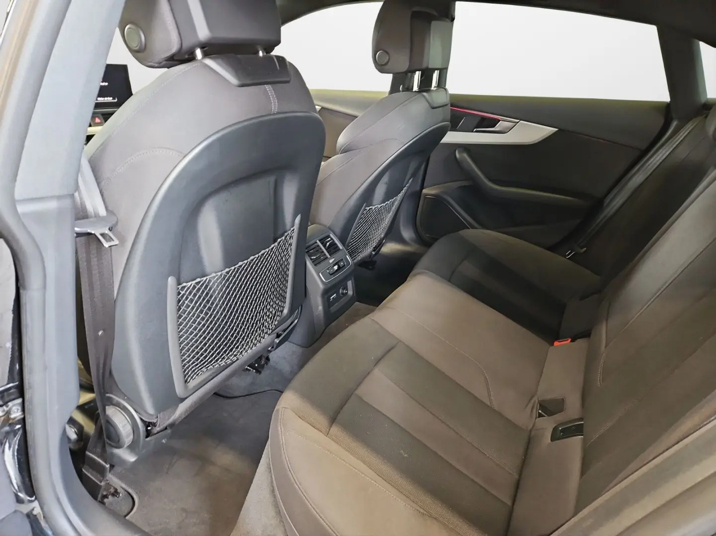 A5 Sportback 40 TDI S tronic S line NaviPlus Mat