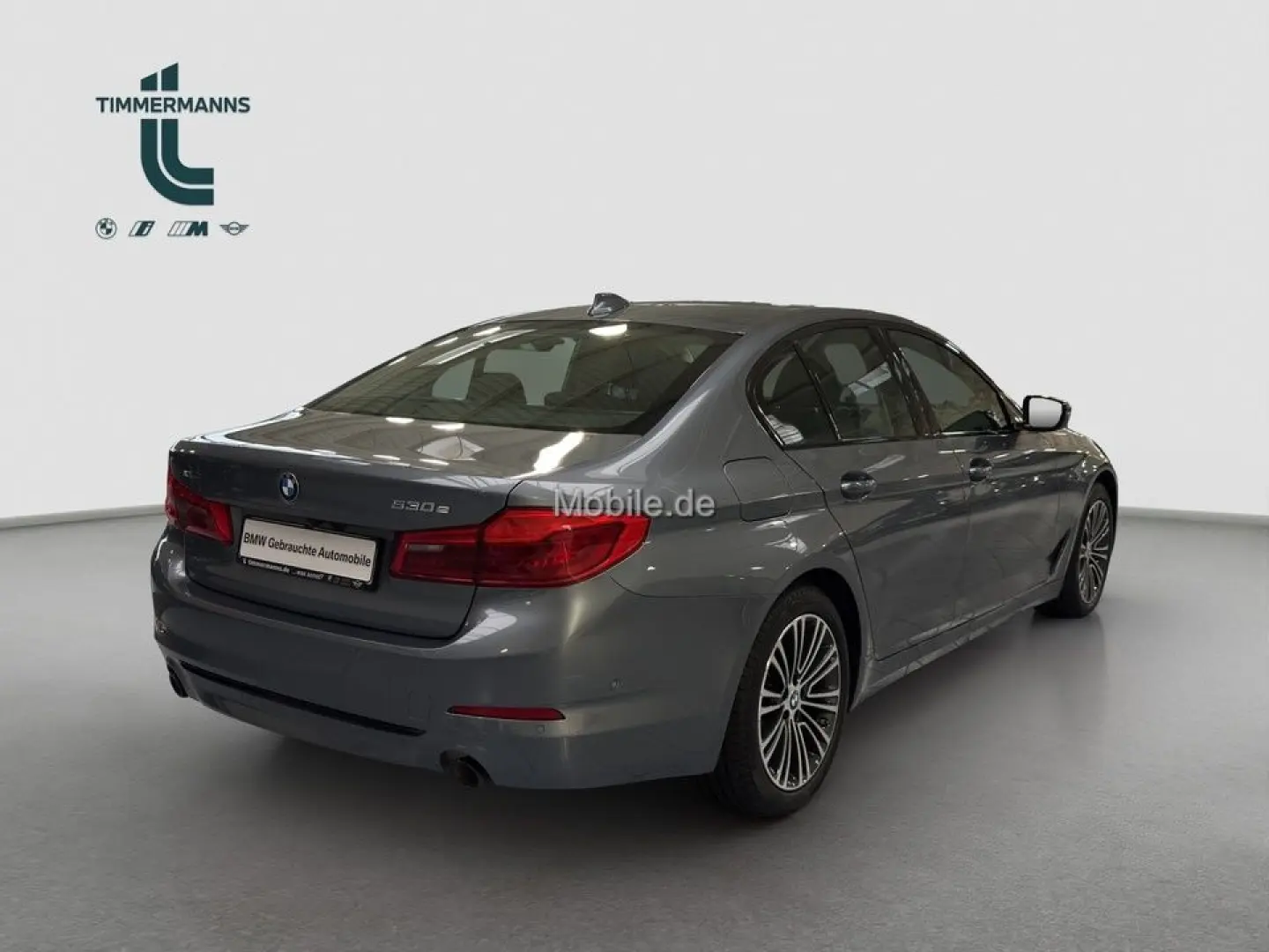 530e xDrive adapLED HUD Harman Glasdach
