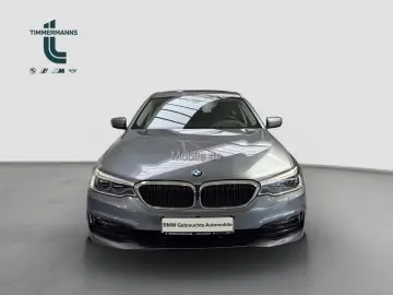 530e xDrive adapLED HUD Harman Glasdach
