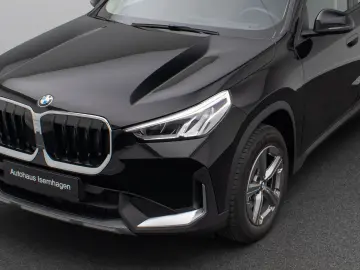 X1 sDrive 18i