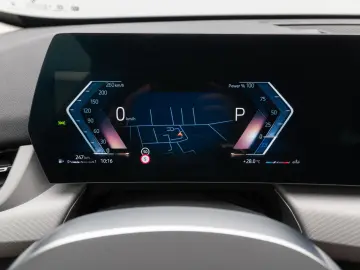 X1 sDrive 18i