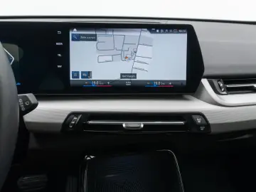 X1 sDrive 18i