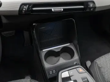 X1 sDrive 18i