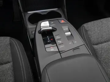 X1 sDrive 18i