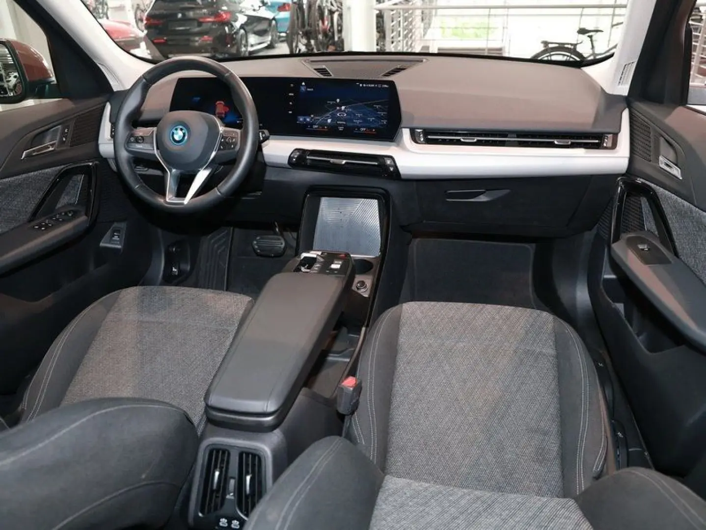 X1 xDrive25e