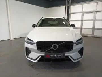 XC 60 B5 AWD Plus Dark LED